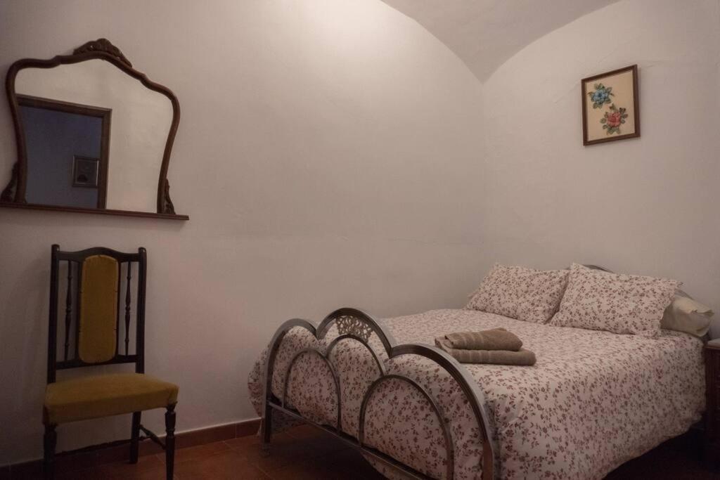 첼레스 Casa Tipica Extremena 아파트 외부 사진